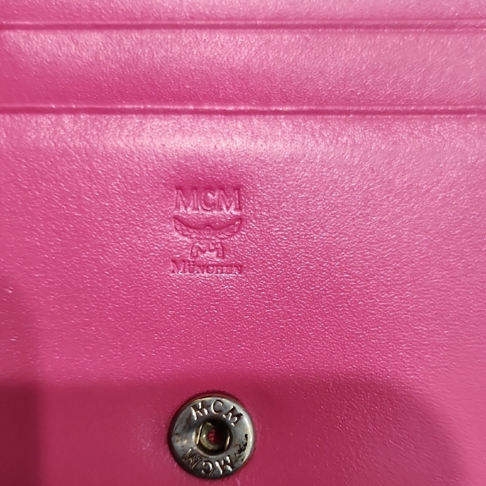 ❤️🔹️MCM 🔹️red /orange Leather Women's Wallet - Picture 5 of 10